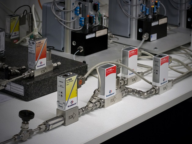 質(zhì)量流量設(shè)備的校準(zhǔn)裝置